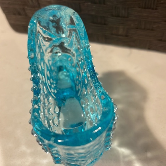 Vintage 1940 blue Fenton hobnail shoe Cinderella design - Picture 7 of 8